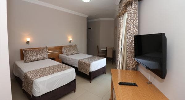 Deniz Manzaralı Standart Oda 4