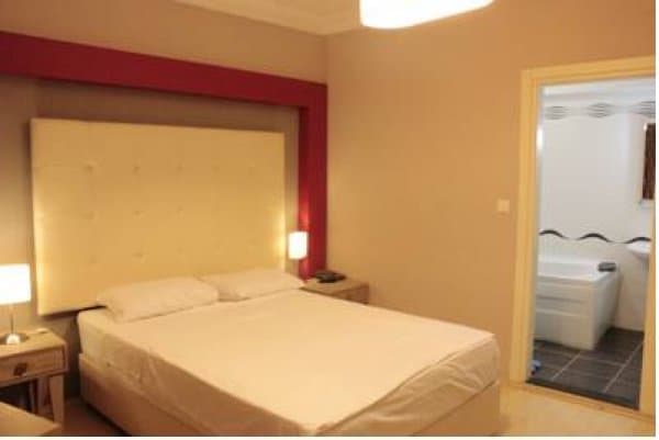 Jakuzili Standart Oda 1