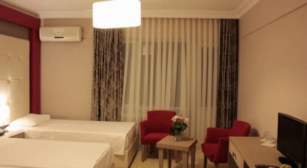 Jakuzili Standart Oda 2