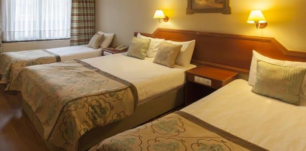 Standart Çift Kişilik Oda 4