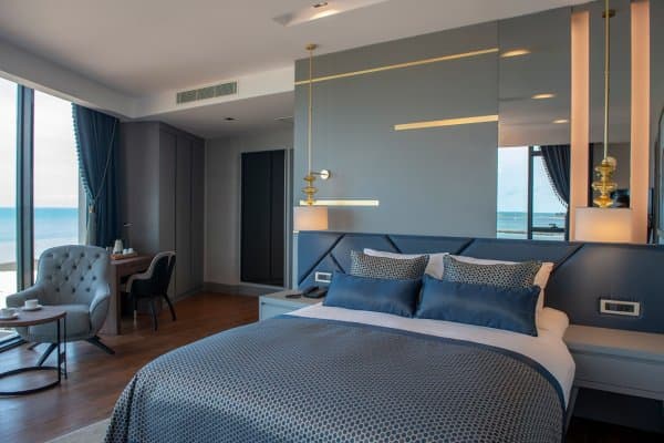 Suite Deniz Manzaralı Jakuzili 3