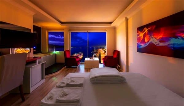 Deluxe Jakuzili Oda 2