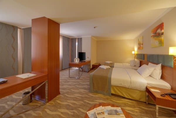 Deluxe Famıly Room 3