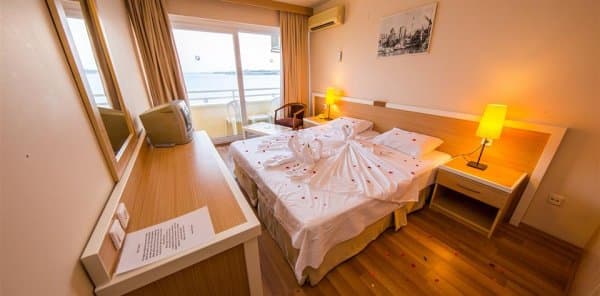 Standart Oda Deniz Manzaralı 2