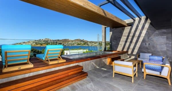 Deluxe Yalıkavak Manzaralı Oda 3