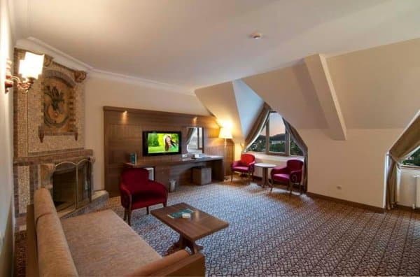 Deluxe Oda Göl Manzaralı 2