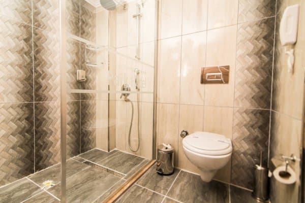 Standart Oda Havuz Manzaralı 4