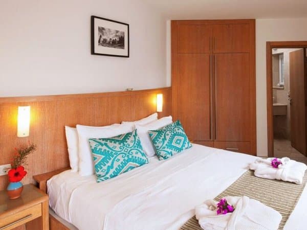 Standart Bahçe Manzaralı Twin Oda 4