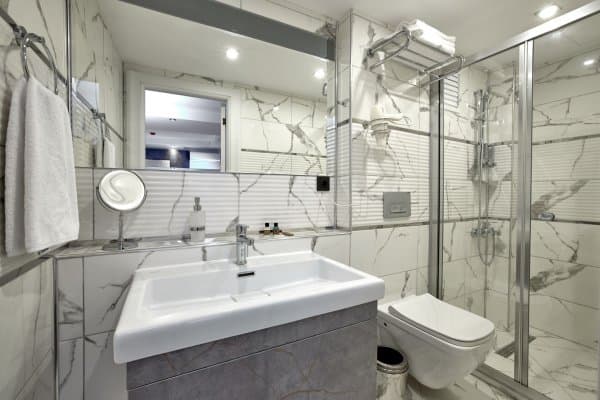 Çift Kişilik Şehir Manzaralı Standart Oda 3