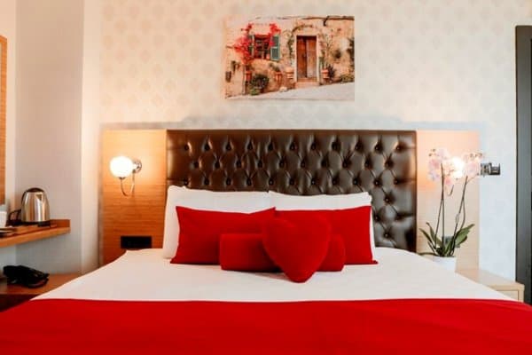 Köşe Twin Yataklı Oda 3