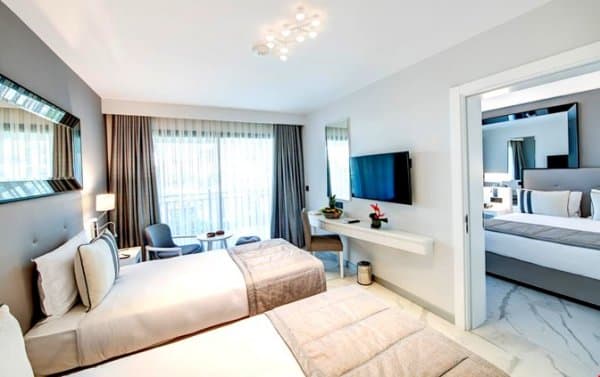 Premiere Bahçe Manzaralı Oda 2