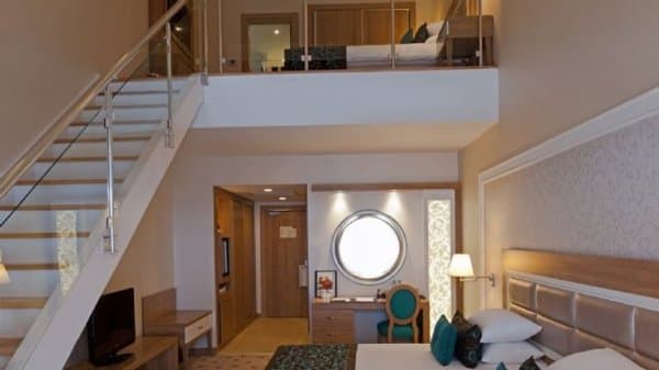 Superior Oda Orta Masa 1