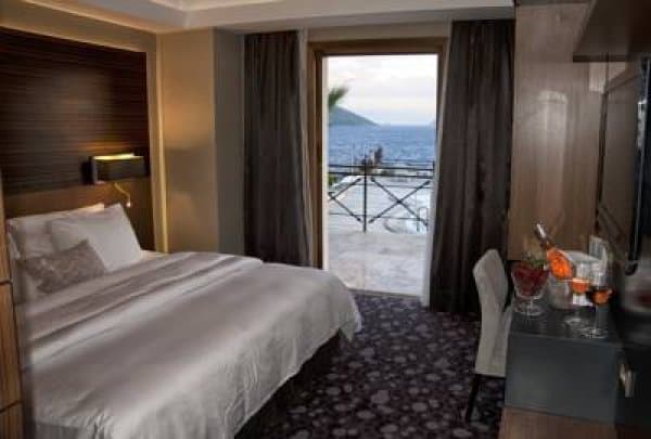 Suit Oda - Deniz Manzaralı 1