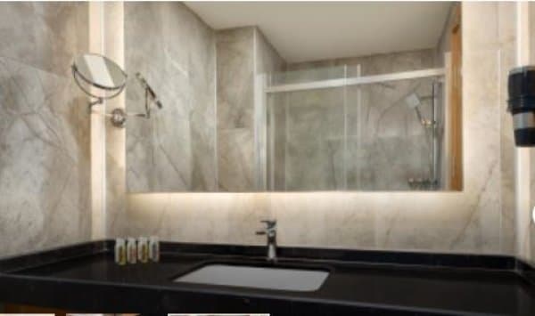 Twin Şehir Manzaralı Oda 3