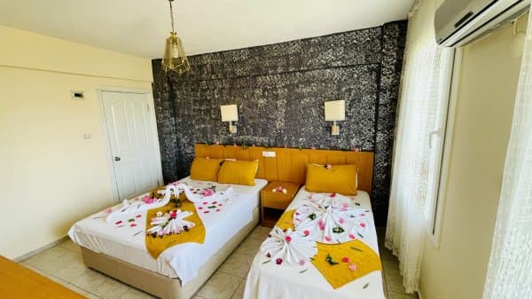 Triple Bahçe Manzaralı 4