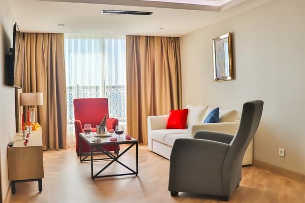 Grand Suit Deniz Manzaralı 3