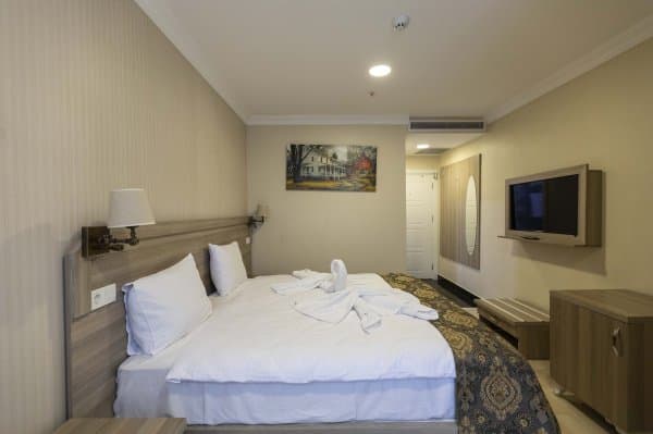 Standart Çift Kişilik Oda 2