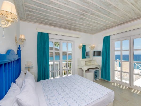 2 Kişilik Köşe Verandalı Oda Deniz Manzaralı 14 M2 1