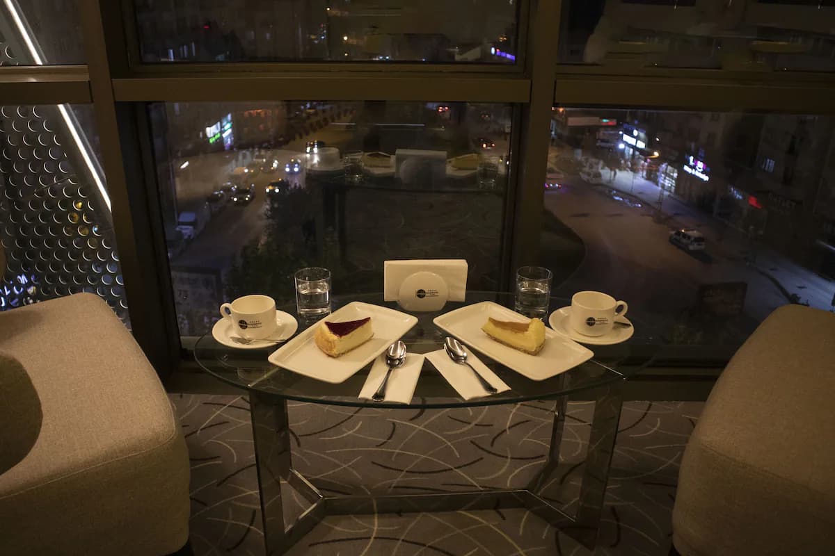 Superior Single  Room 2