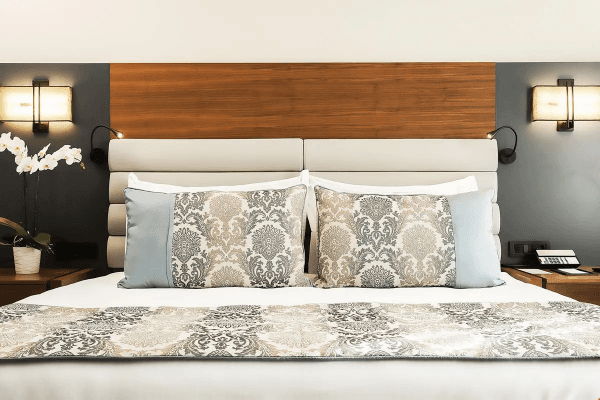 Superior King Oda, Havuz Manzaralı 1