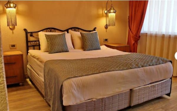 Çift Kişilik Oda 4