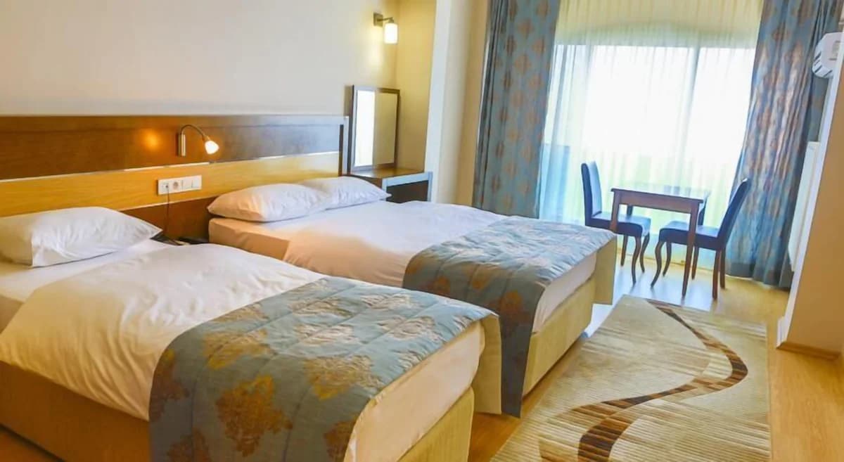 Suit Oda Deniz Manzaralı 2