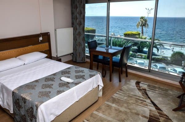 Suit Oda Deniz Manzaralı 3