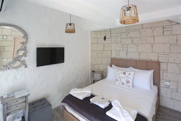 Havuz Başı Elite Oda 1