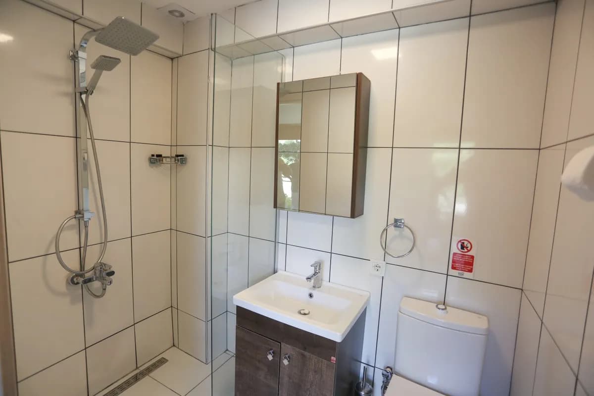 Havuz Başı Elite Oda 4