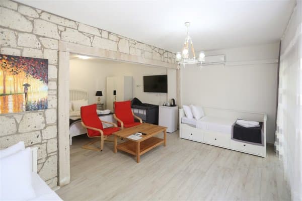 Bahçe Katı Aile Odası 6 Kişilik Oda 2