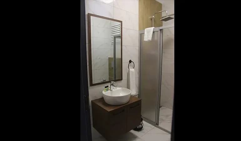 Standart Deluxe Oda 3