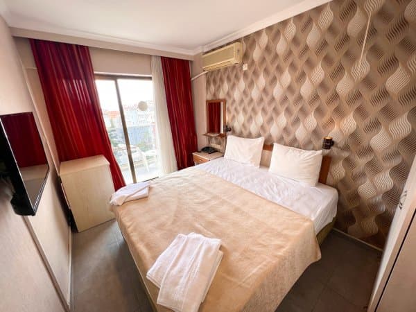 Standart Çift Kişilik Oda 2