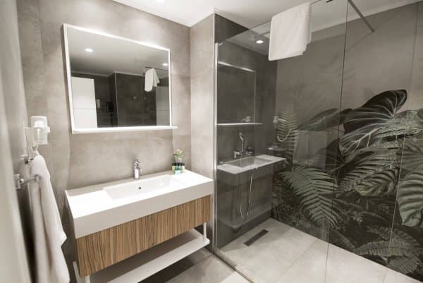 Superior Havuz Manzaralı Oda 4