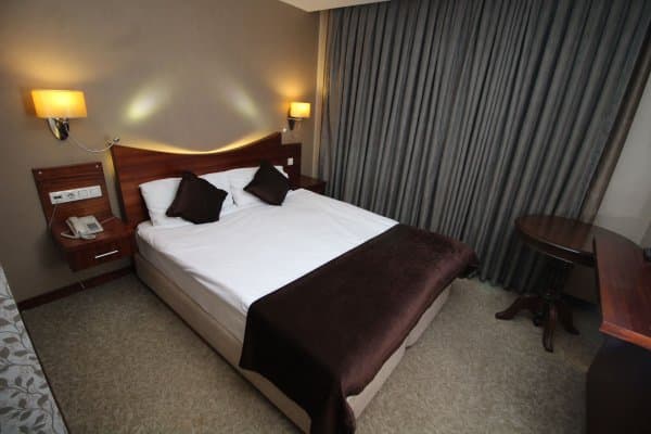 Standart Çift Kişilik Oda 1