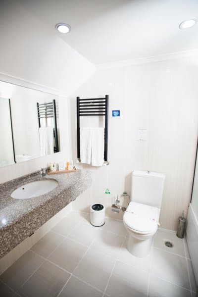  Ana Bina Balkonlu Küvetli 2