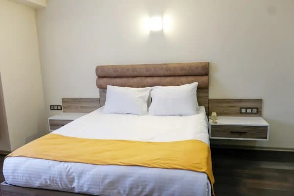 Standart Geniş Yataklı Oda 1