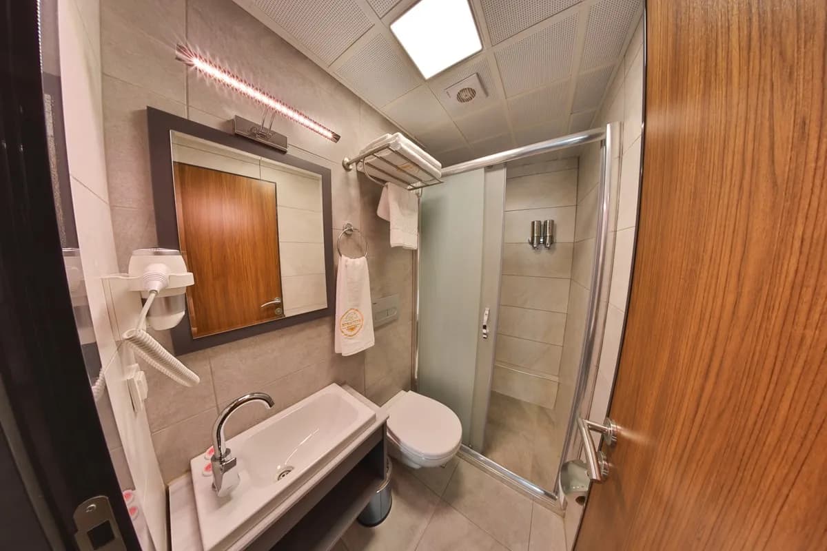 Standart Double Oda 4