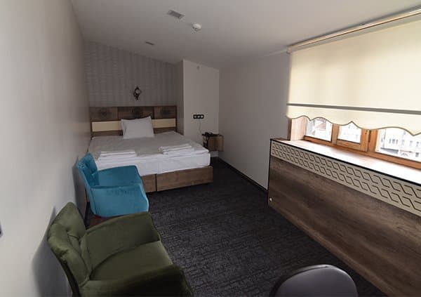 Üç Kişilik Oda	 1