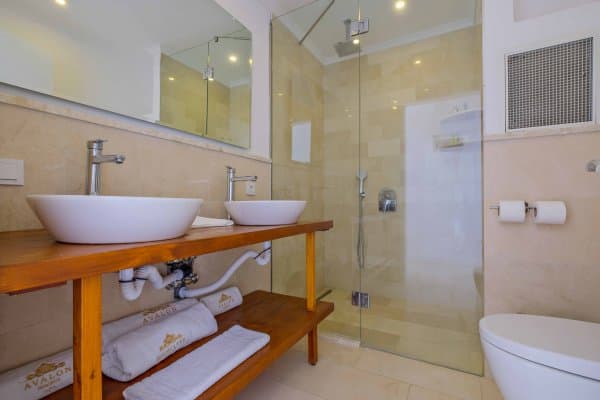 Deluxe King Seaview 3