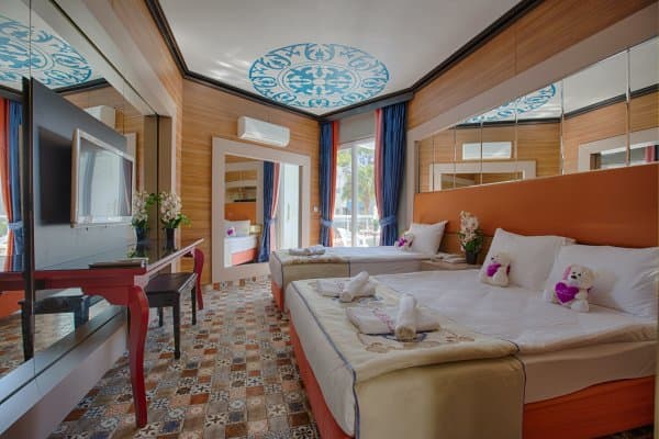 Family Room Main Building 3