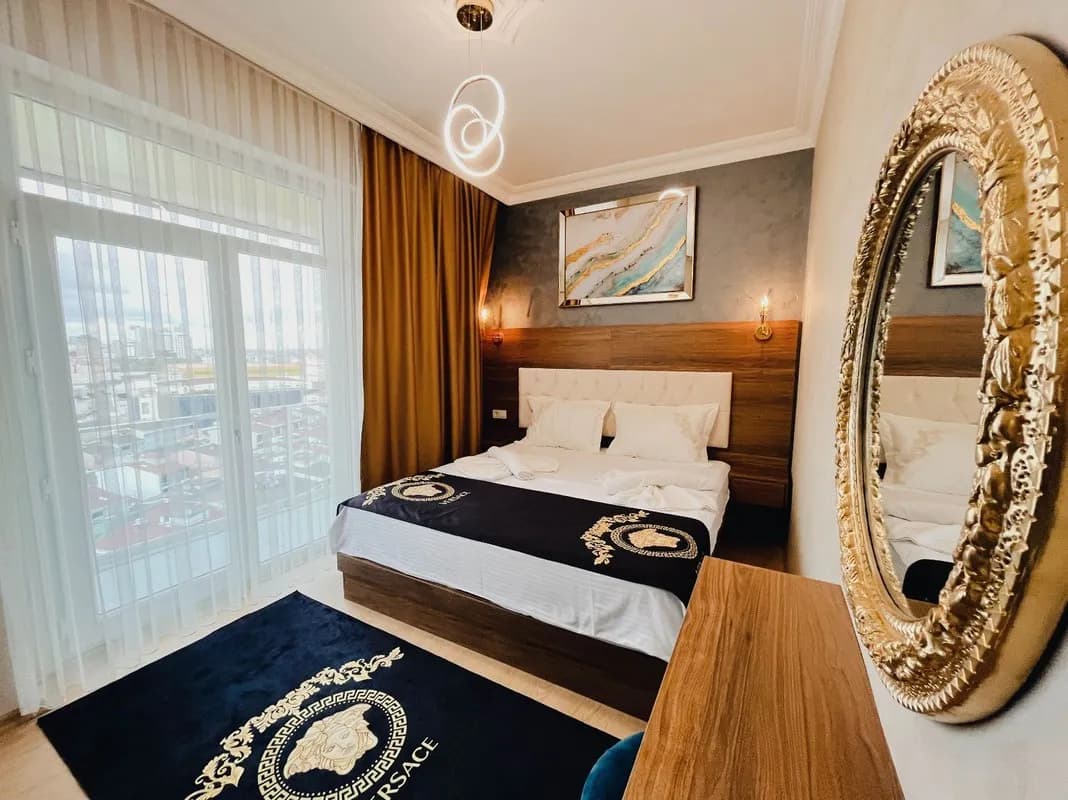 2+1 Şehir ve Deniz Manzaralı Oda 2