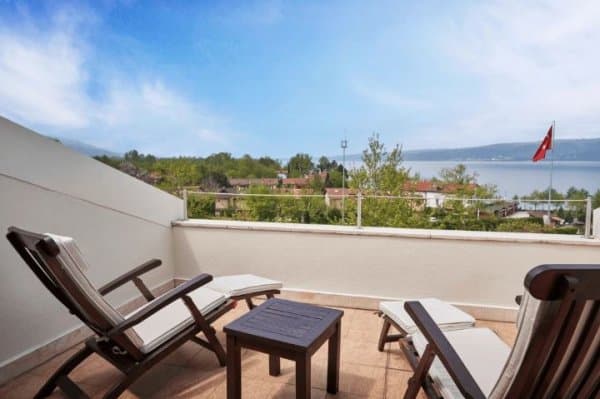 Jakuzili Junior Suite	 3