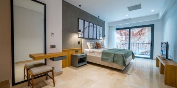 Senior Suit (2 Yatak Odalı, Özel Havuzlu) 2