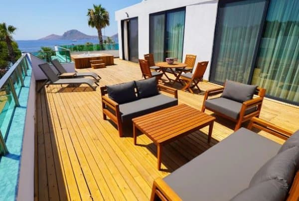 Executive Deluxe Suite 4