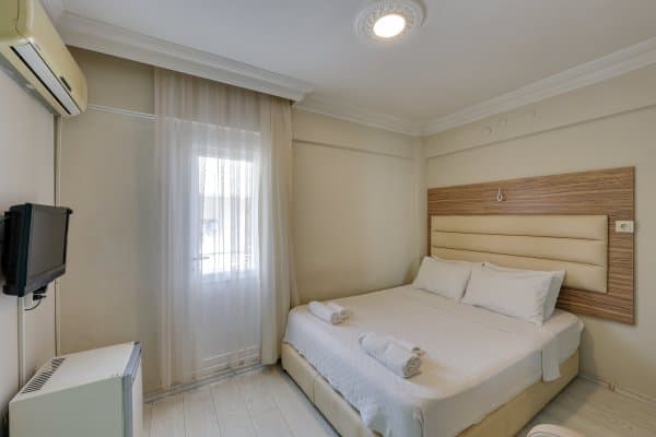 Çift Kişilik Şehir Manzaralı - Balkonlu Aile Odası 4