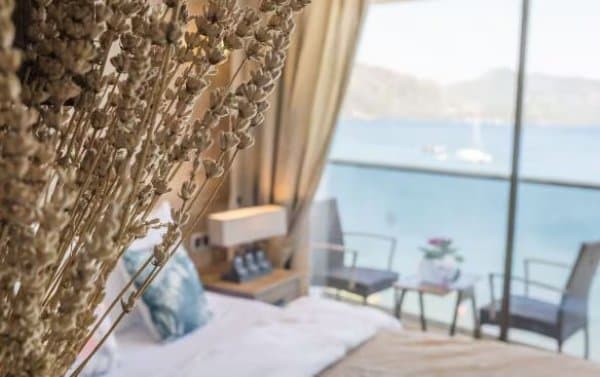 Suit Deniz Manzaralı Oda 3