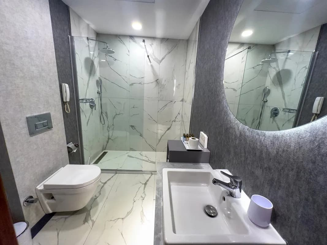 Superior Deluxe Room 4