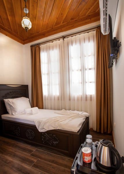 Standart Tek Kişilik Oda 4