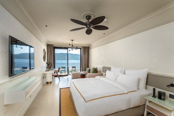 Deluxe Garden Sea View Room 2