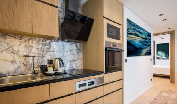 Spacious Two Bedroom Apartment 2